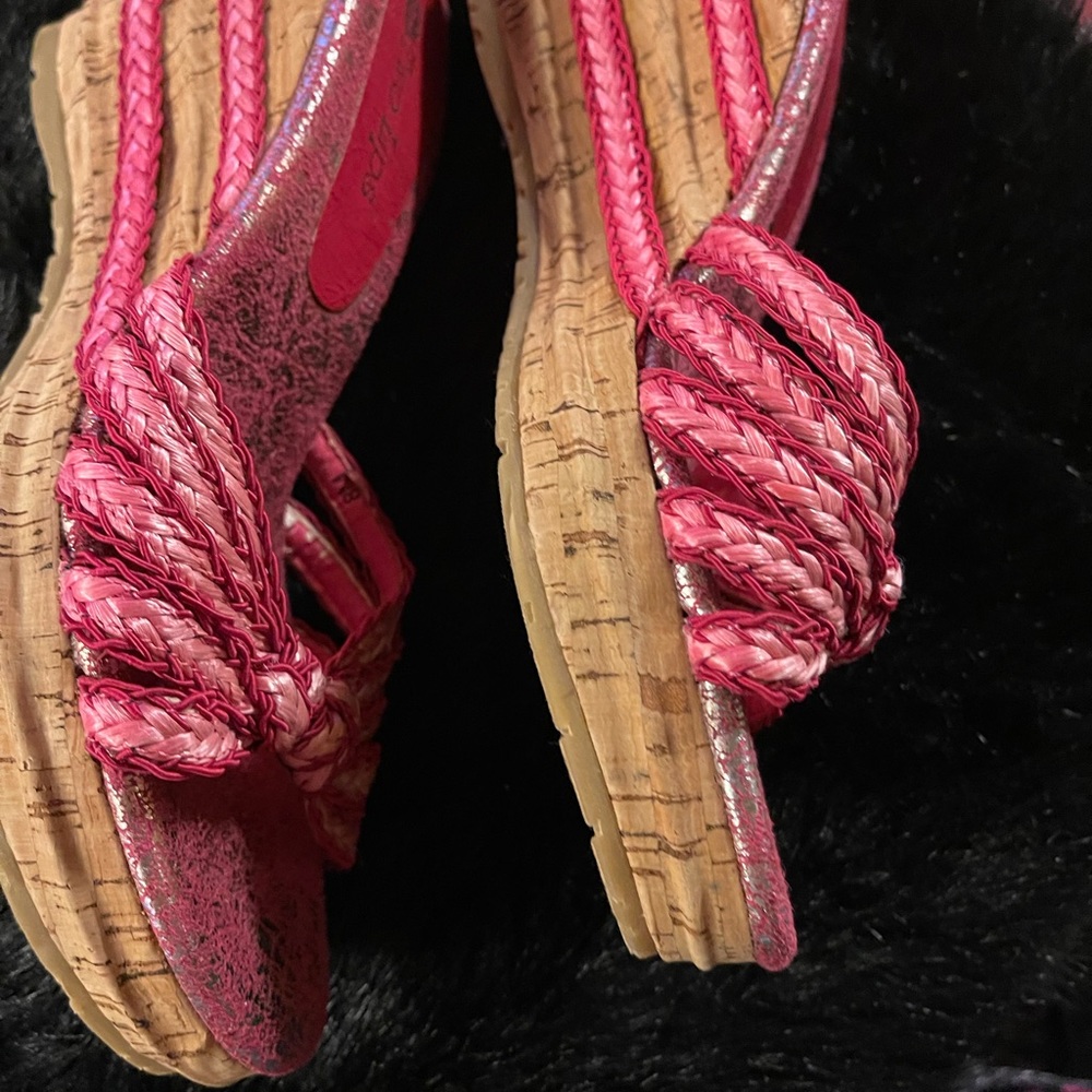 Two Lips sandals - Picture 3 of 6